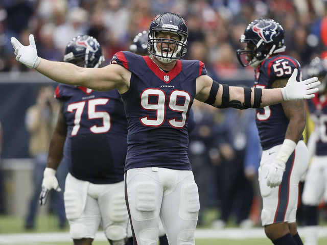 theScore's NFL Awards Roundtable: Defensive Player of the Year