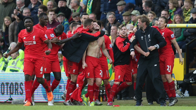 Benteke breaks Klopp's glasses during wild celebration of win over Norwich