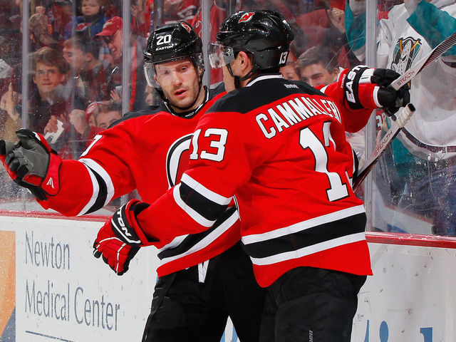 VIDEO: Devils take advantage of Jets' human bowling sequence
