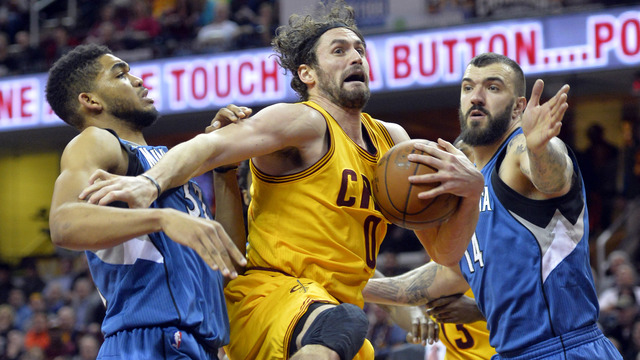 GM says Cavs don't intend to trade Kevin Love