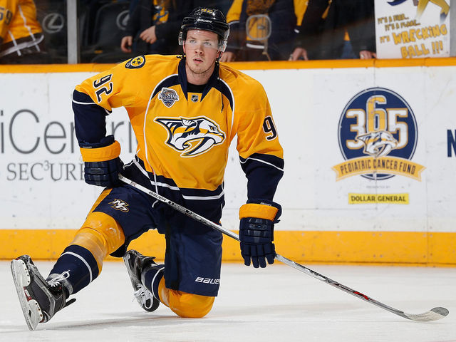 Multiple Predators players dealing with food poisoning