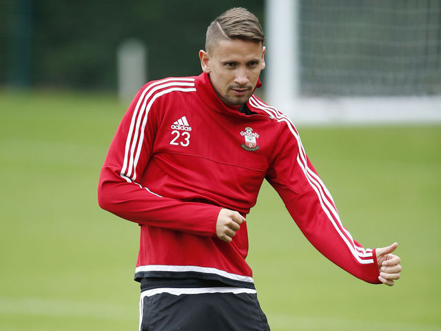 Southampton's Gaston Ramirez completes loan switch to Middlesbrough