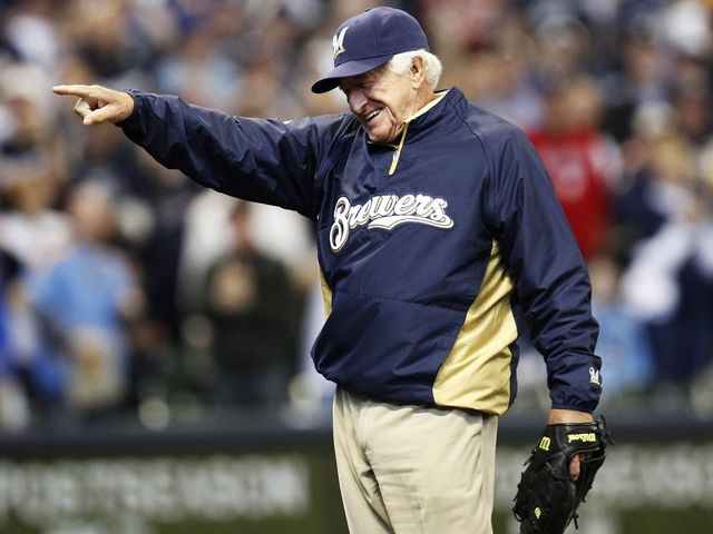 3 hilarious Bob Uecker moments to celebrate his birthday