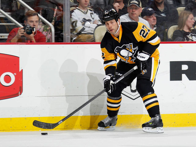 Craig Adams announces retirement after 14-year career