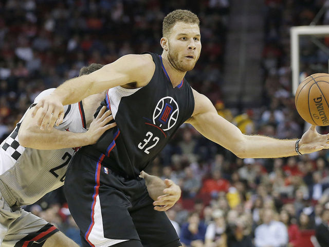 Blake Griffin out 4-6 weeks after fracturing hand in altercation with team staffer