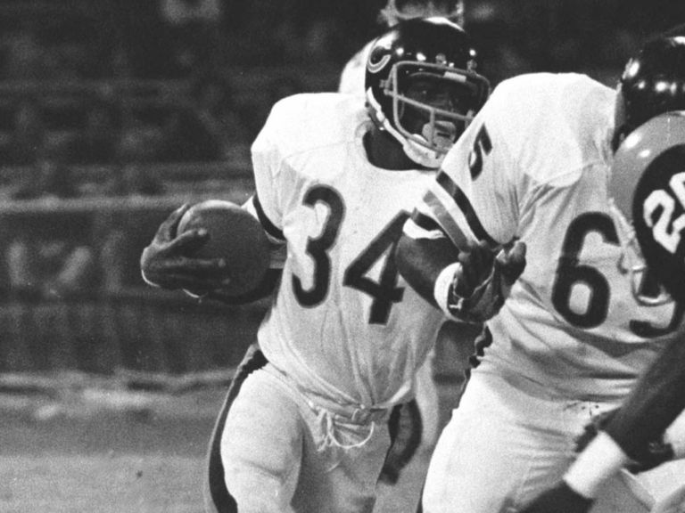 GIFS Evolution of the NFL jersey