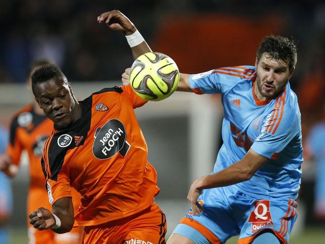 Sunderland signs defender Lamine Kone from Lorient