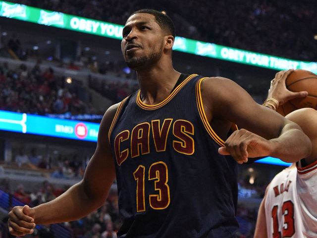 Tyronn Lue says Thompson will remain in Cavs' starting lineup