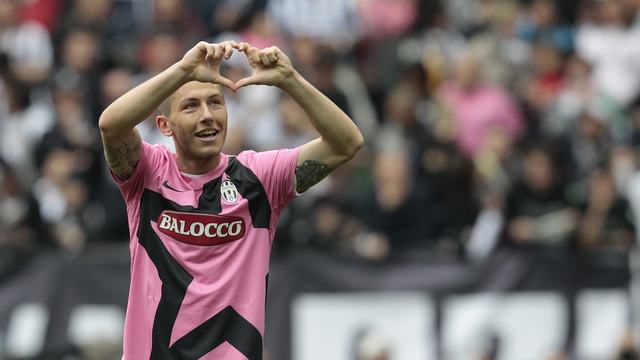 Juventus loans out Marrone to Hellas Verona