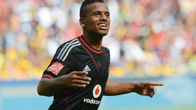 Rennes signs South African striker Erasmus from Orlando Pirates