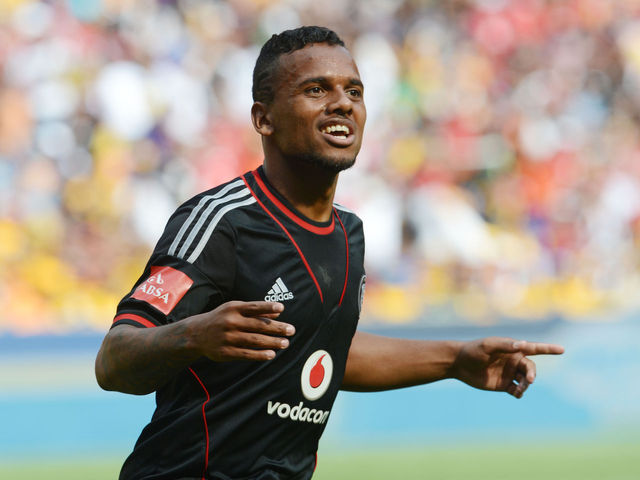 Rennes signs South African striker Erasmus from Orlando Pirates