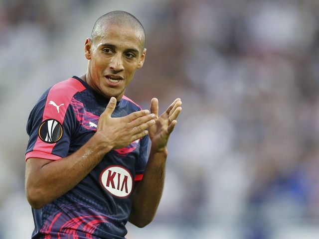 Sunderland signs Wahbi Khazri from Bordeaux