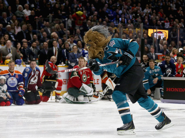 VIDEO: Brent Burns dons Chewbacca mask, scores in Breakaway Challenge