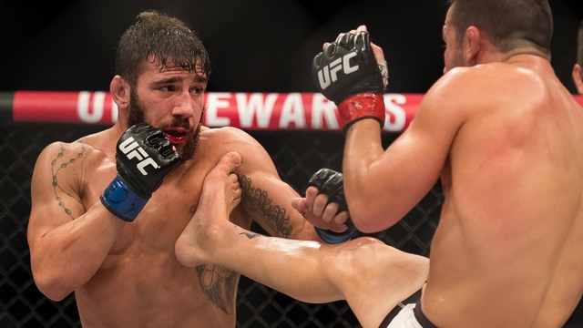 Rivera outpoints veteran Faber for decision win at UFC 203