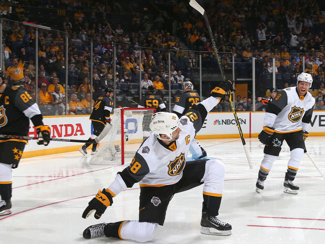 VIDEO: John Scott scores seconds into All-Star debut, celebrates perfectly