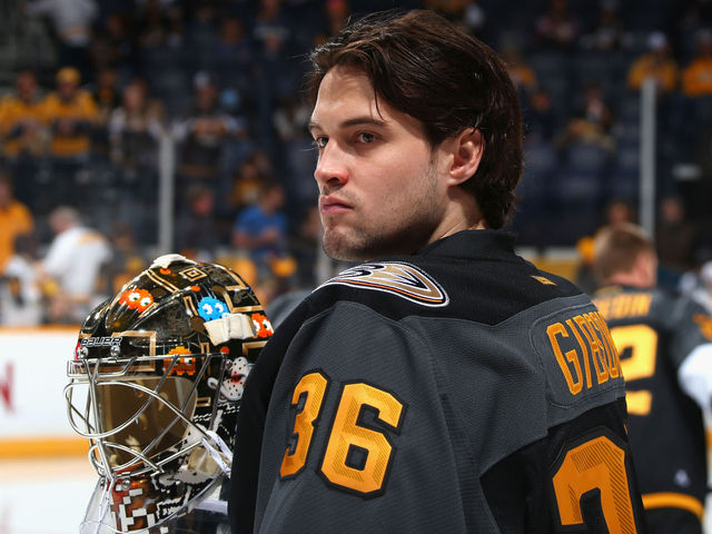 VIDEO: John Gibson makes incredible skate save on Seguin