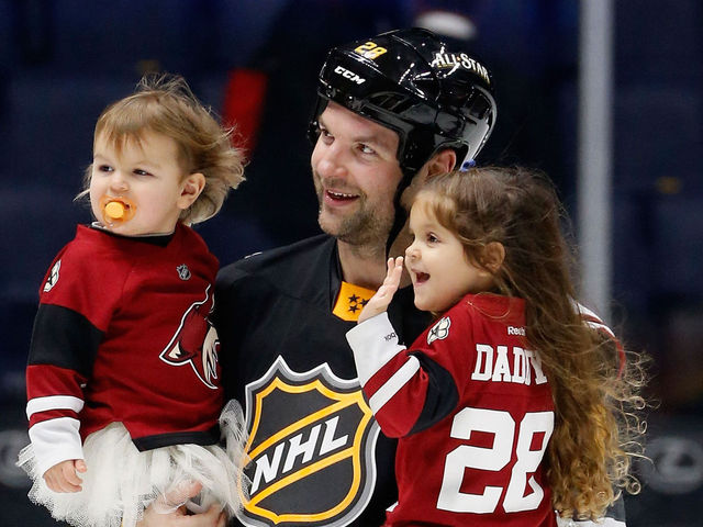 On the Fly: 3 of the best regular-season stories