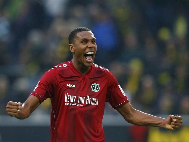 Hannover's Marcelo joins Besiktas on loan