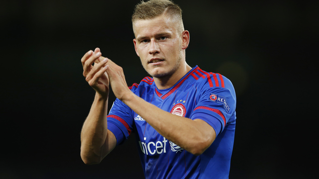 Augsburg confirms Alfred Finnbogason loan move from Real Sociedad