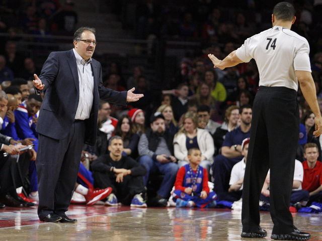 Pistons' Van Gundy fined $25K for comments critical of officials