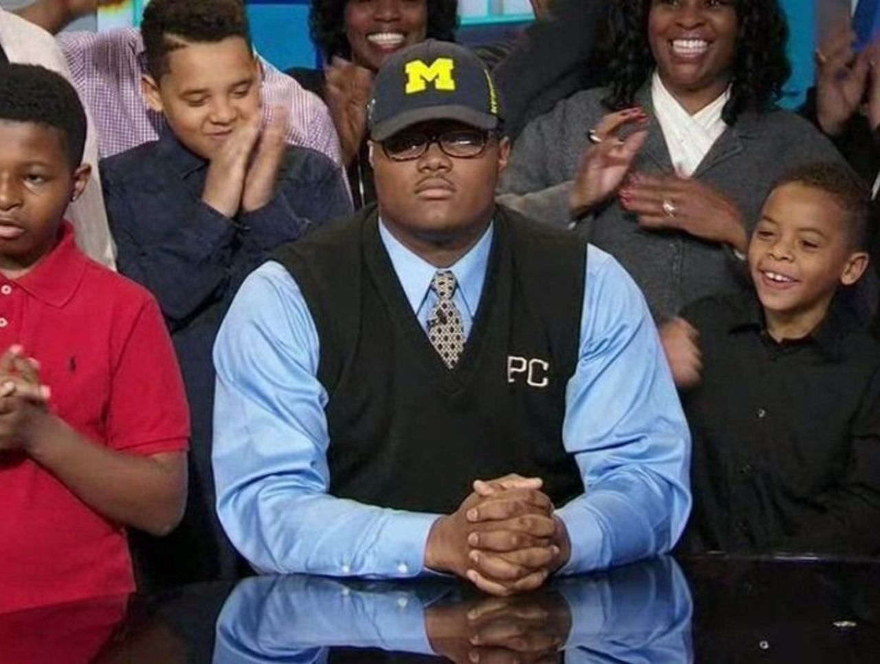 Rashan Gary commits to Michigan as No. 1 recruit in nation