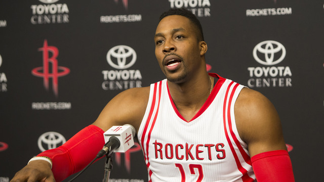 Report: Rockets not looking to trade Dwight Howard