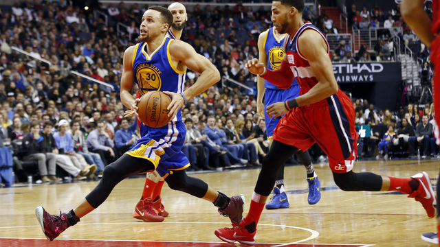 Curry crosses over multiple Wizards