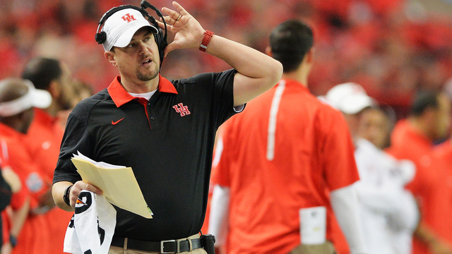 Report: Boosters pressuring Texas to hire Tom Herman