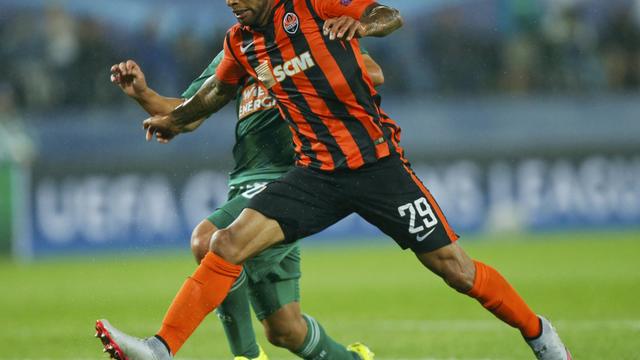 Report: Liverpool target Alex Teixeira opts for €49.5M China move