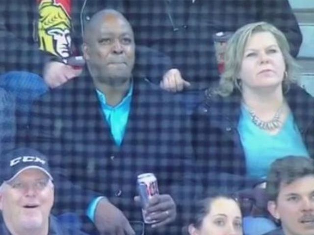 VIDEO: Parents of Oilers' Nurse cheer as he throws down in heated scrap