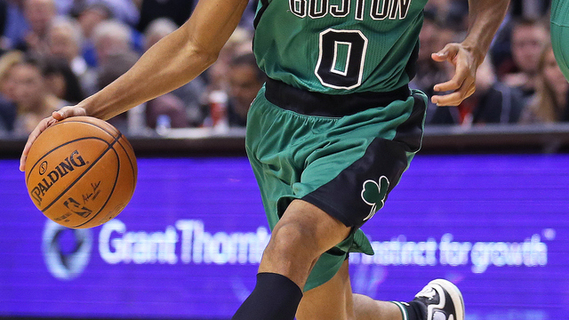 Celtics' Bradley knocked out of Game 1 loss with hamstring strain