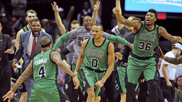 VIDEO: Avery Bradley sinks Cavs with buzzer-beating 3-pointer