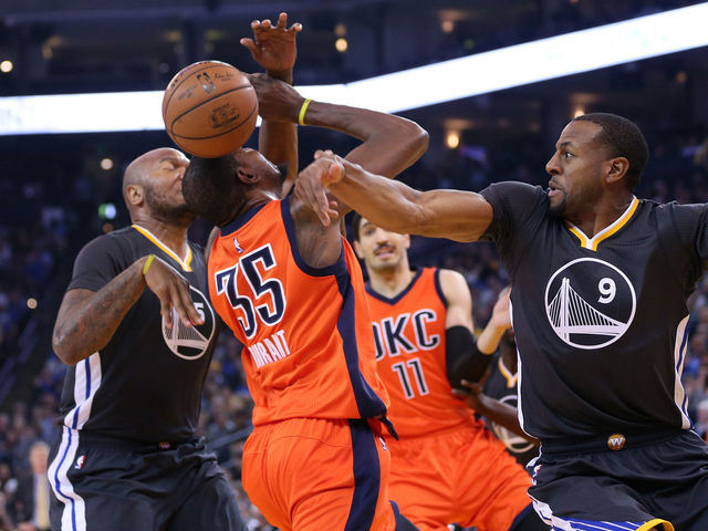 Warriors continue dominance over NBA's elite in win over Thunder