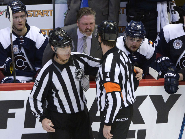 VIDEO: Patrick Roy goes ballistic on officials after Jets' goal stands