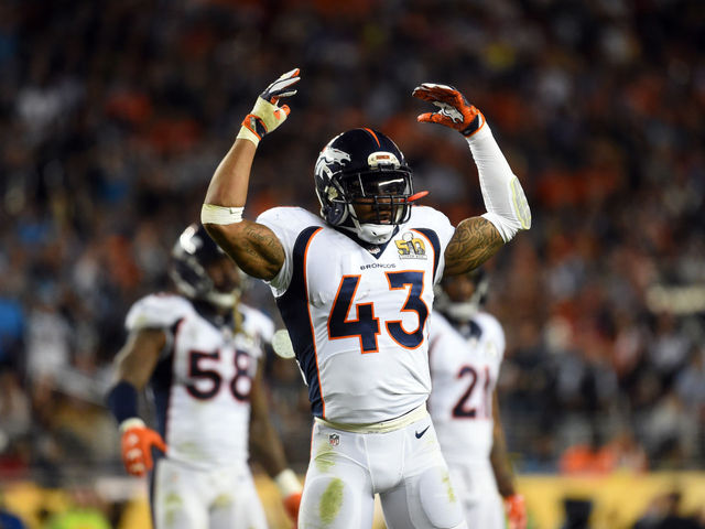 Broncos' Ward throws shade at Panthers' offense: 'We read 'em like a book'