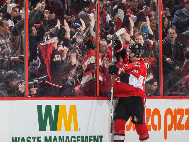 Senators' Stone strikes twice in drubbing of the Lightning