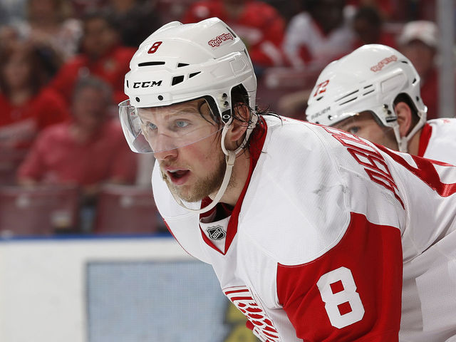 Red Wings' Abdelkader lands high hit on Panthers' Barkov