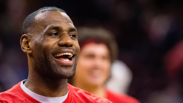 LeBron explains cryptic tweets: 'I got a beautiful mind'