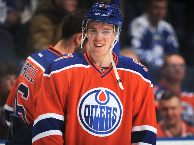 Twitter erupts as McDavid torches the Maple Leafs