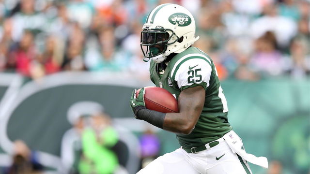 Joe McKnight, Jacoby Ford sign with CFL's Eskimos