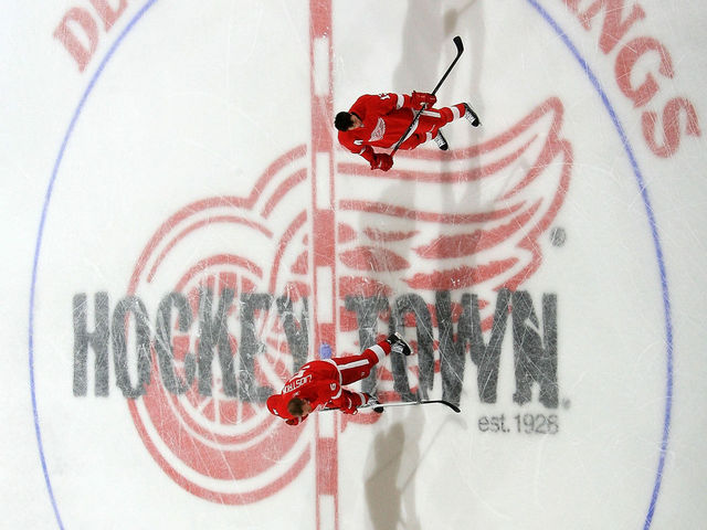 Red Wings laugh at Chicago mayor's 'Hockey Town USA' proclamation
