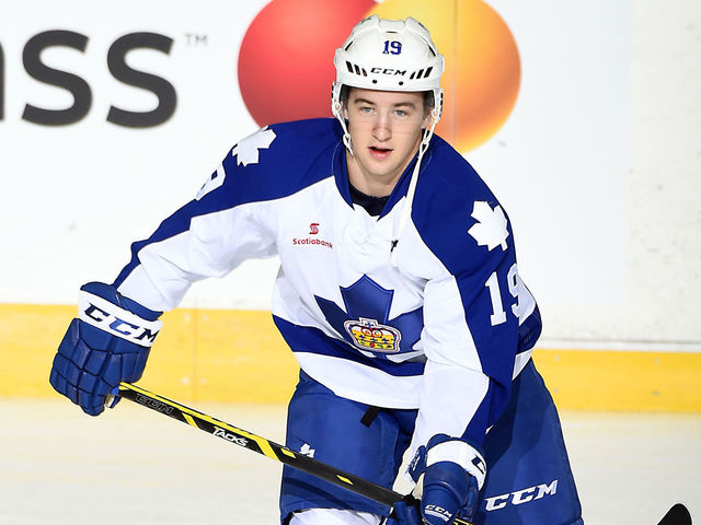 Brendan Leipsic making Maple Leafs debut in Vancouver