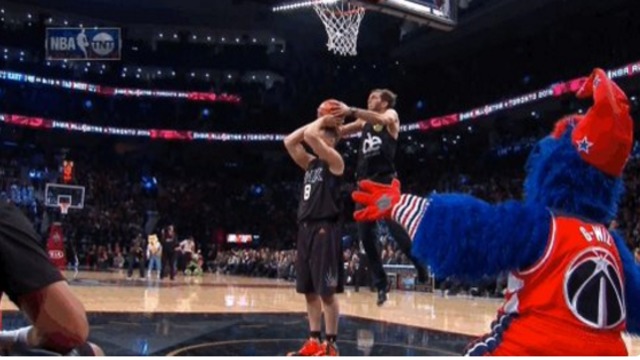 VIDEO: Canadian Jordan Kilganon throws down dunk of the night