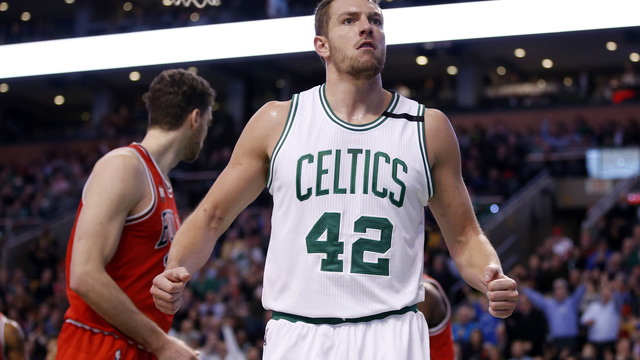Report: David Lee, Andrea Bargnani will 'almost assuredly' be bought out
