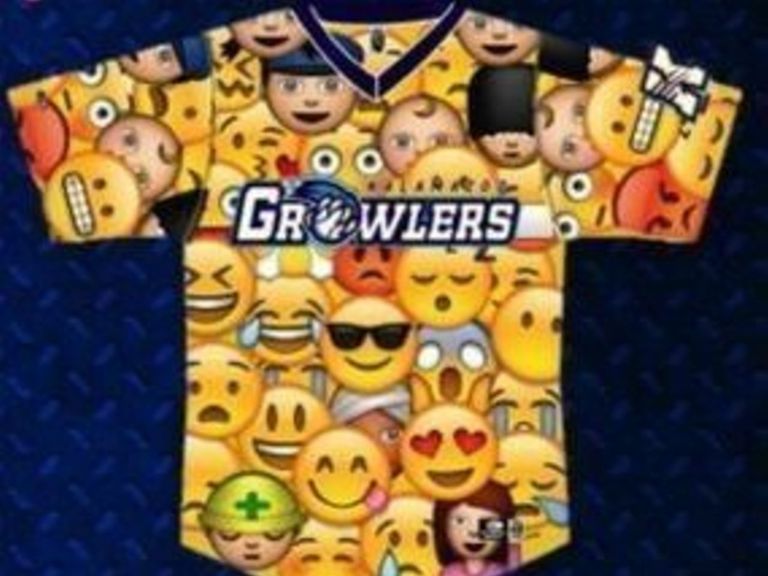 Independentleague team to wear emoji jerseys