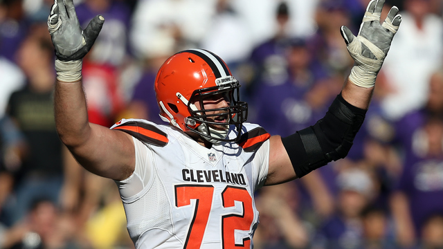 Report: Chiefs agree to 5-year deal with Mitchell Schwartz