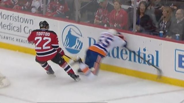 Devils' Tootoo ejected for hitting Islanders' Boychuk from behind