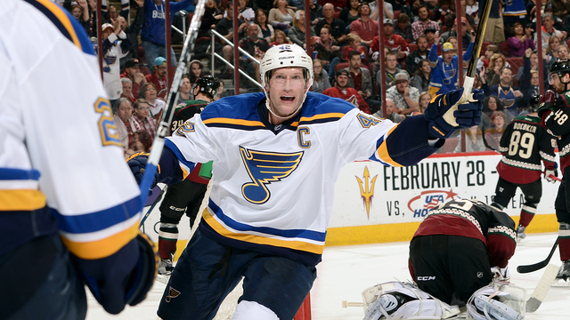 Blues overcome Steen injury, win 5th consecutive game