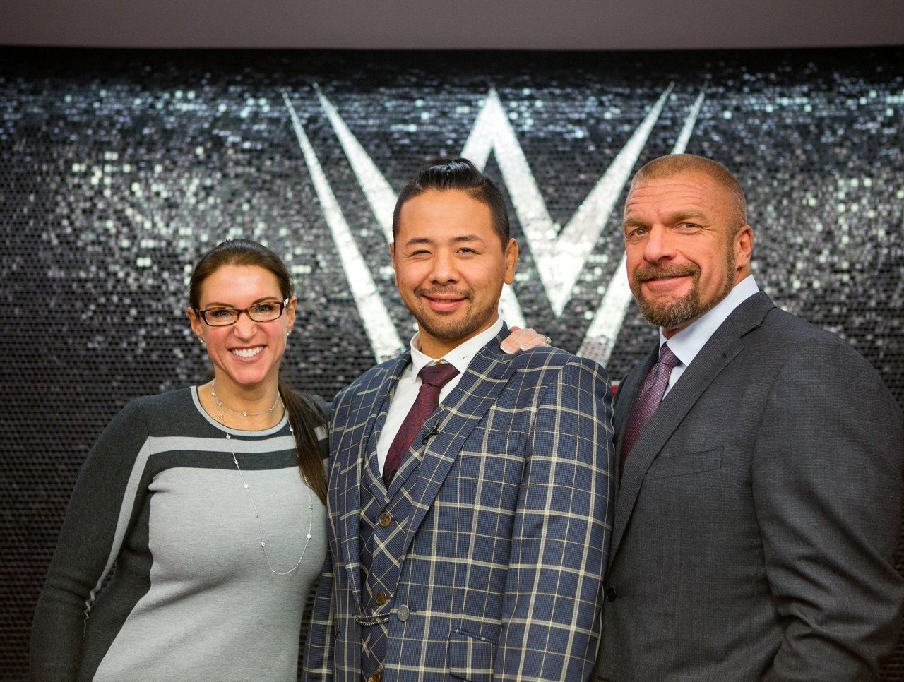 Wwe Officially Signs Japanese Sensation Shinsuke Nakamura Thescore Com