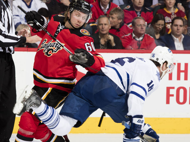 Canucks deal Hunter Shinkaruk to Flames for Markus Granlund
